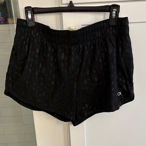 Gap Fit Women’s Black Athletic Shorts, size M